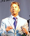 https://upload.wikimedia.org/wikipedia/commons/thumb/2/26/Limahl_Audley_End_concert_cropped.jpg/100px-Limahl_Audley_End_concert_cropped.jpg